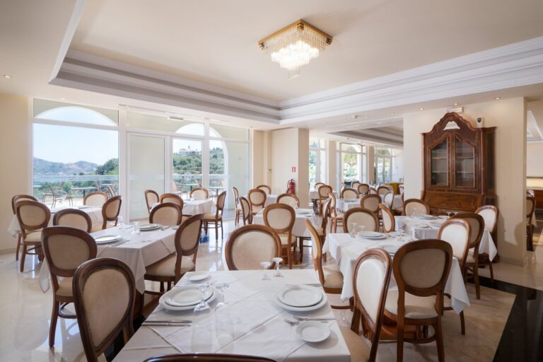 avalon-palace-hotel-zakynthos-restaurant