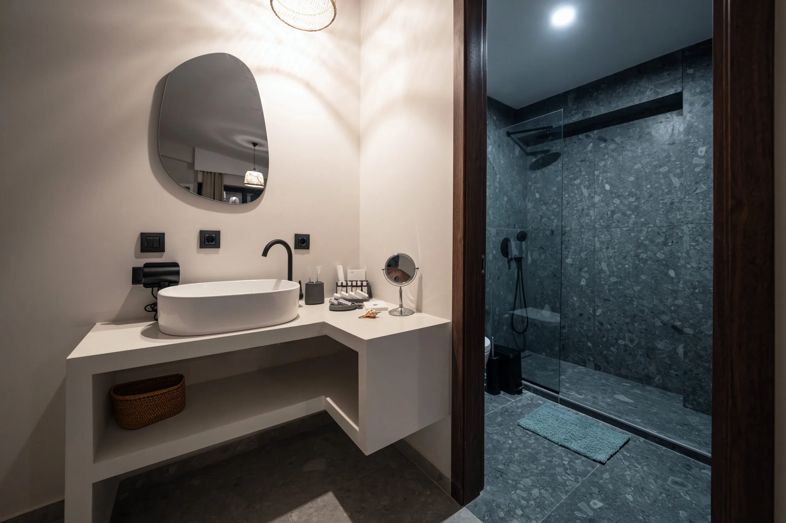 elion-seaside-resort-hotel-evia-luxury-bathroom-1