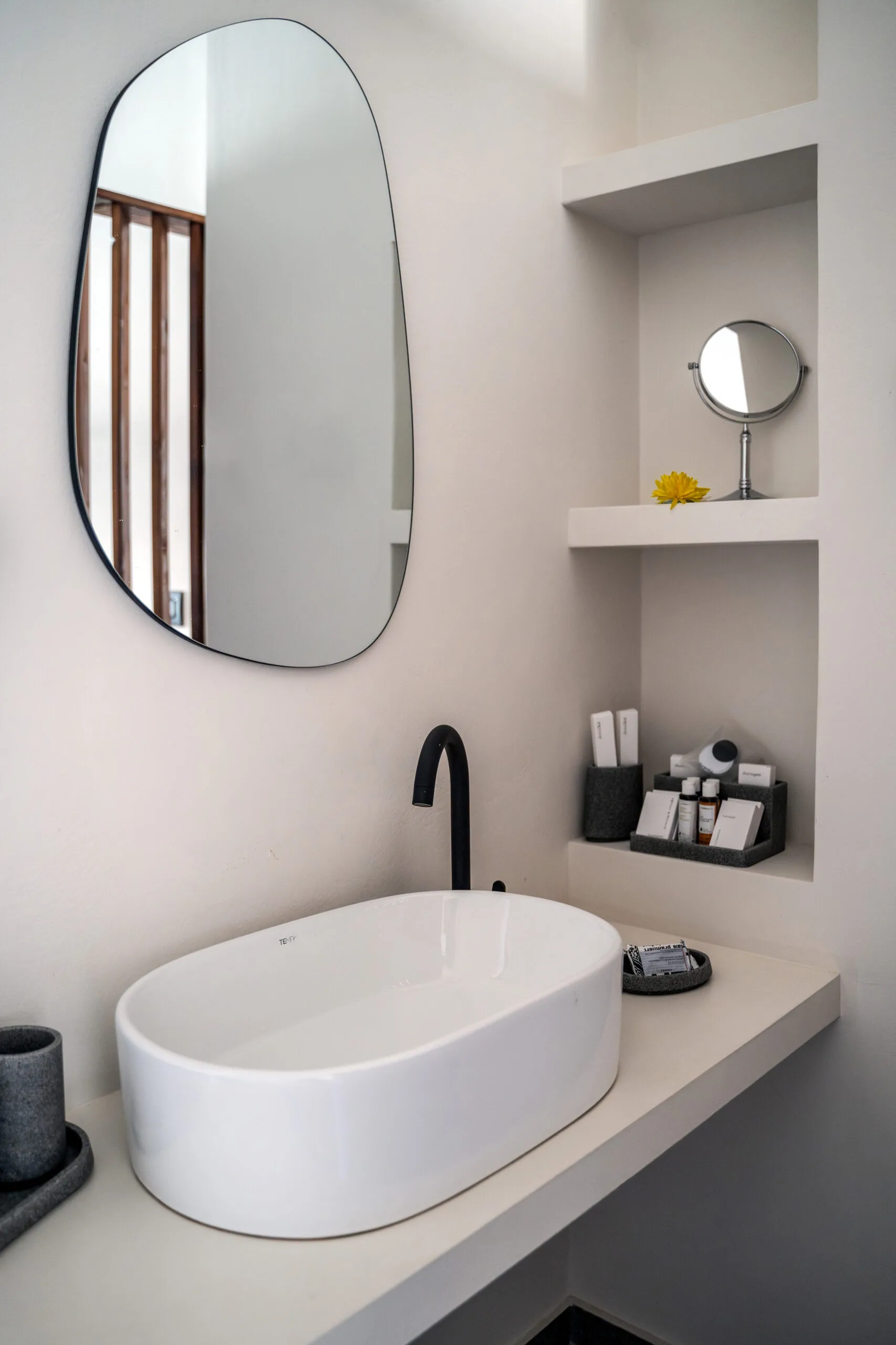 elion-seaside-resort-hotel-evia-luxury-bathroom-3
