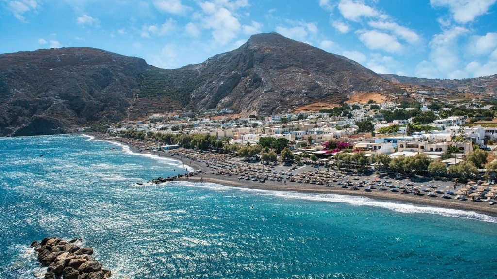 Καμάρι Παραλία Σαντορίνη