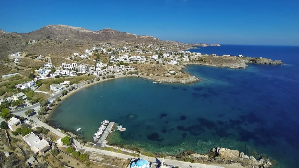 Μεγάλος Γυαλός Παραλίες Σύρου
