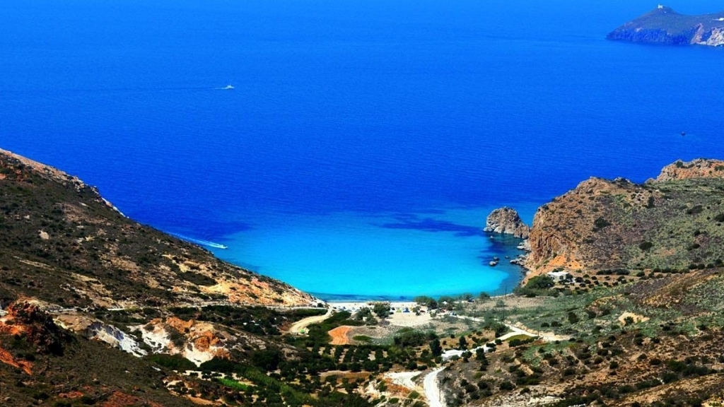 Πλαθένια Παραλία Μήλος