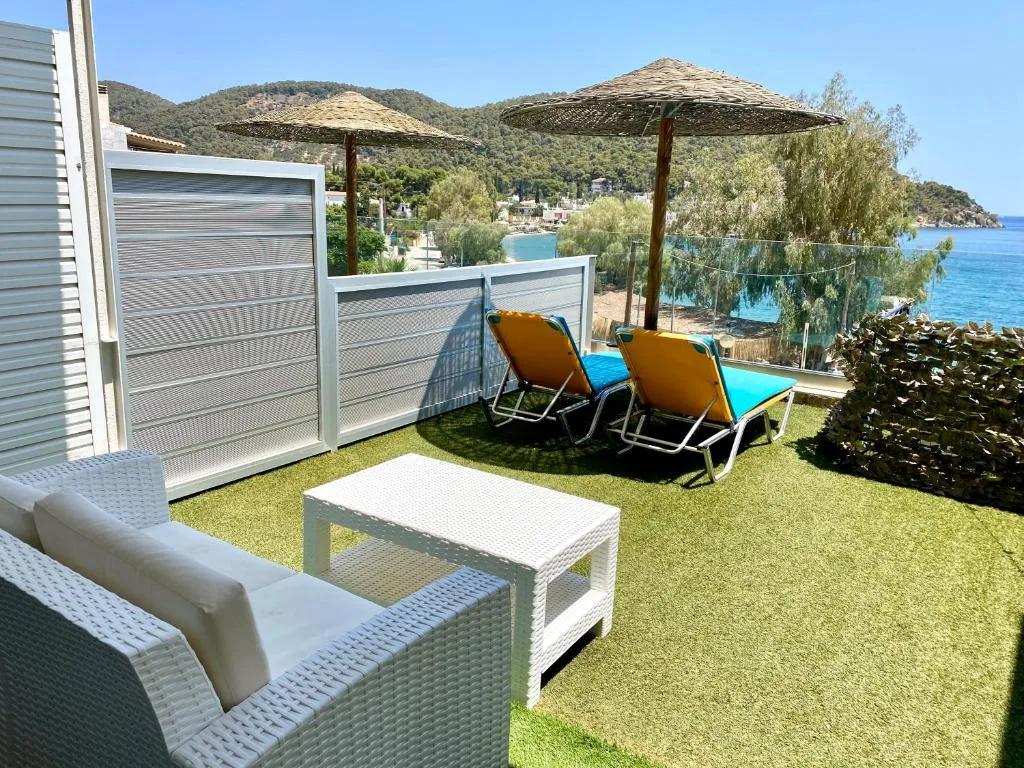 new-aegli-resort-hotel-poros-balcony
