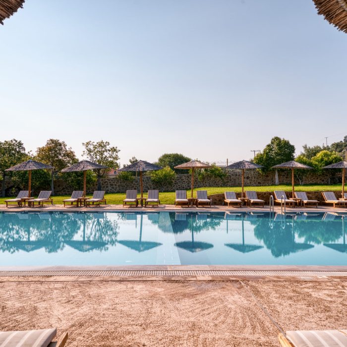 B&W-boho-resort-hotel-pool