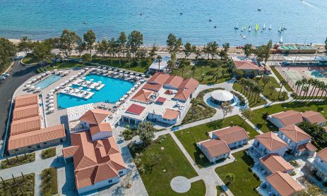 Paleros-Beach-Resort-Luxury-Hotel-Gallery-3-1-2