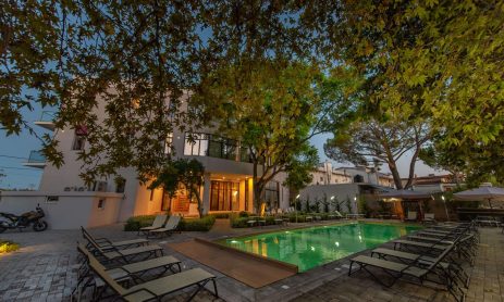 avra-nafpliou-hotel-exterior-pool
