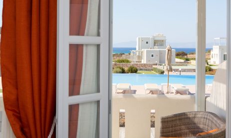 sun-and-moon-luxury-villas-naxos-view