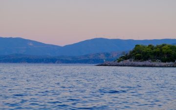 Παραλέις Αργοσαρωνικός Απόλυτος Οδηγός