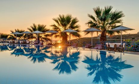 sunrise-beach-suites-syros-pool